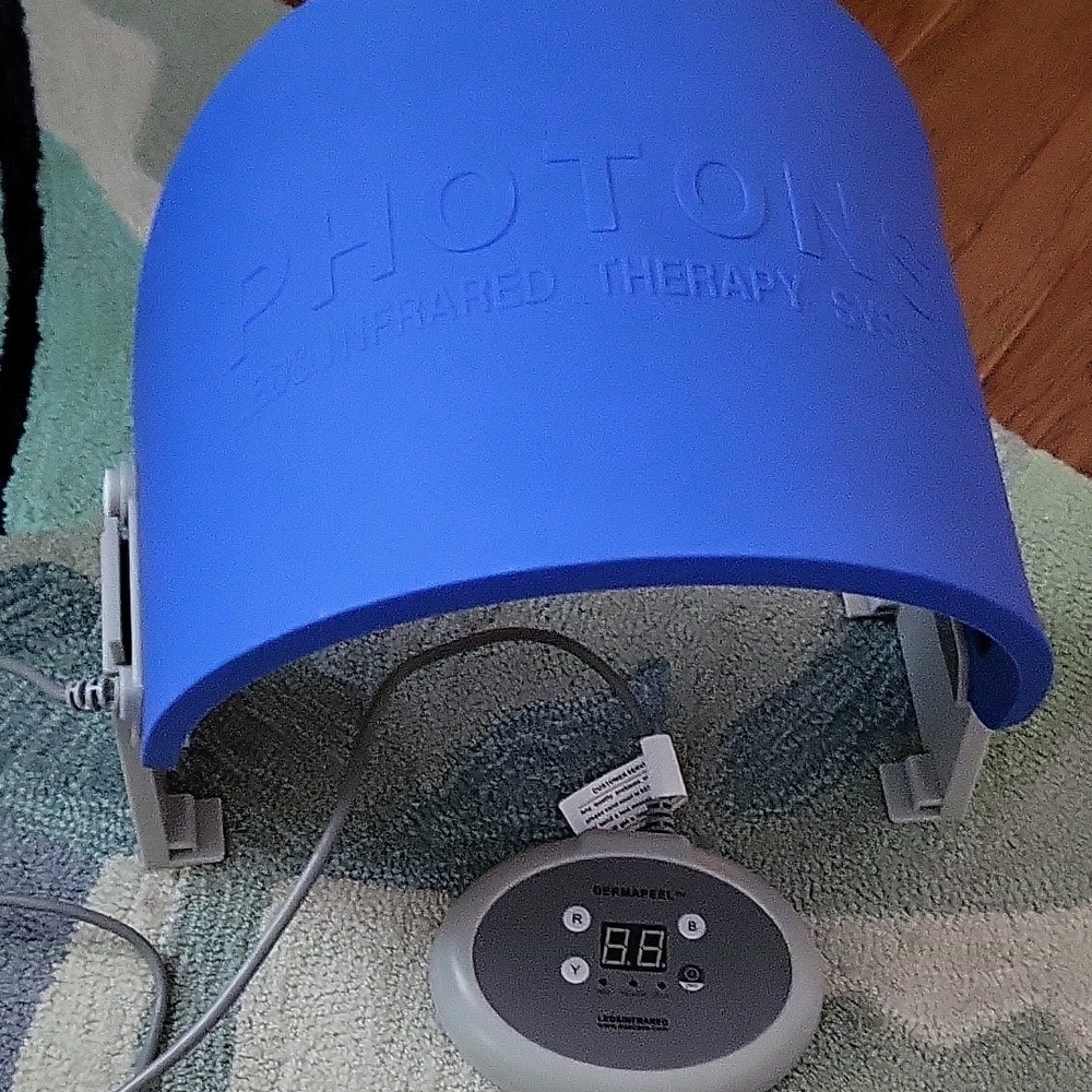 Authentic Patton Blue Infrared Therapy Skincare Dome